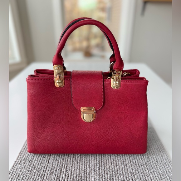 DASEIN Red Statement Handbag Purse Shoulder Bag with Bright Gold Brass Hardware - Picture 13 of 16